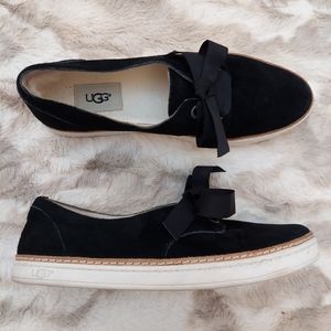 Ugg Low-top Black Suede Sneakers sz 7.5